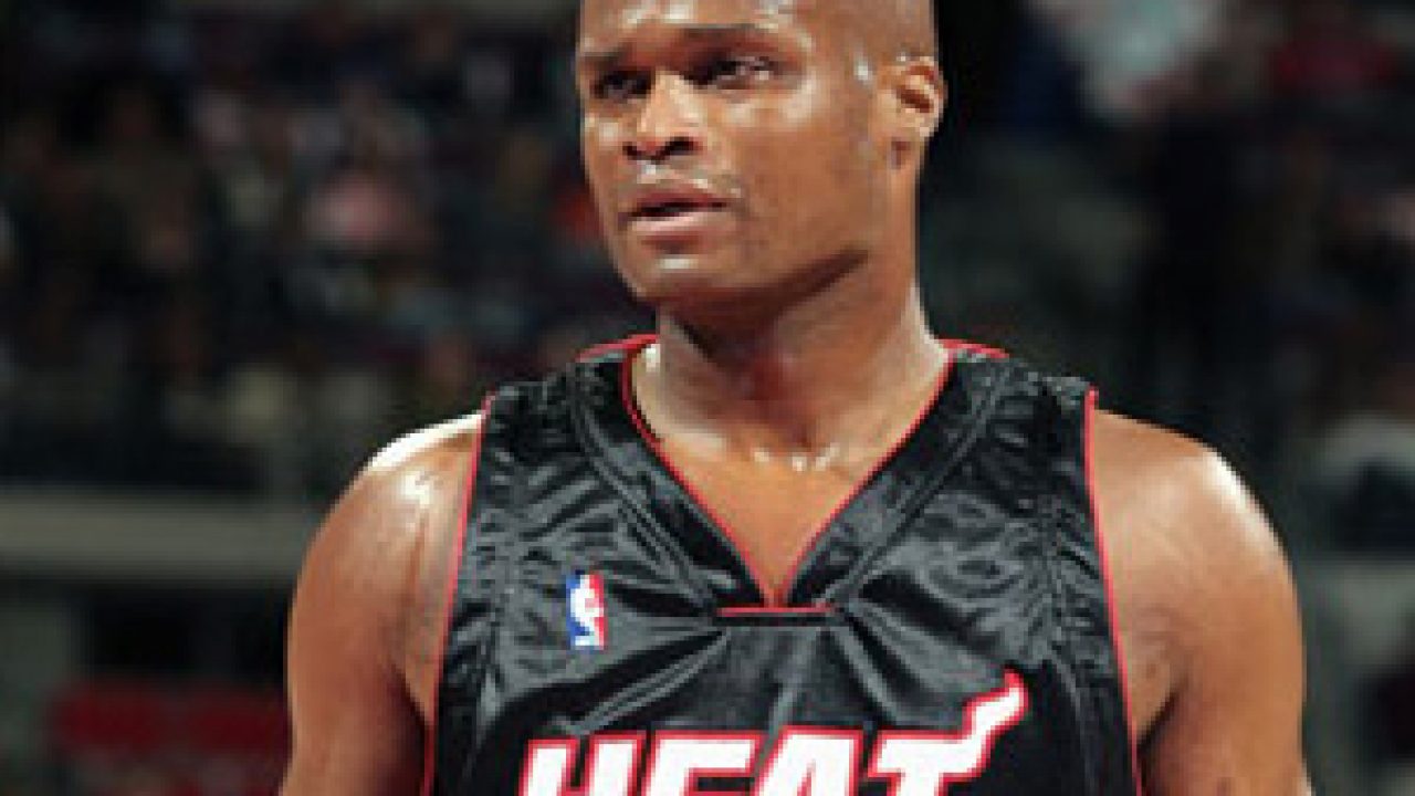 Antoine Walker Shares Financial Advice for Young Players