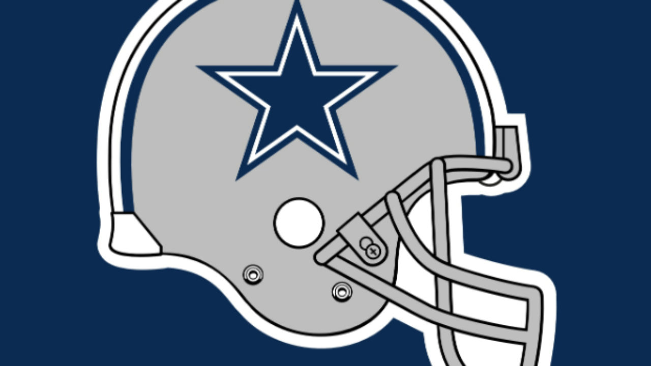 Football World Reacts To Cowboys Uniform Decision For Thanksgiving