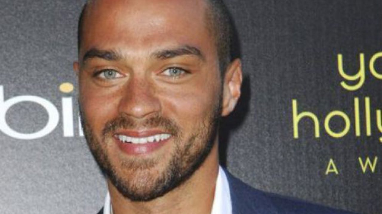 Actor Jesse Williams Sums Up His Thoughts On Sandra Bland And Racism In America In 24 Epic Tweets