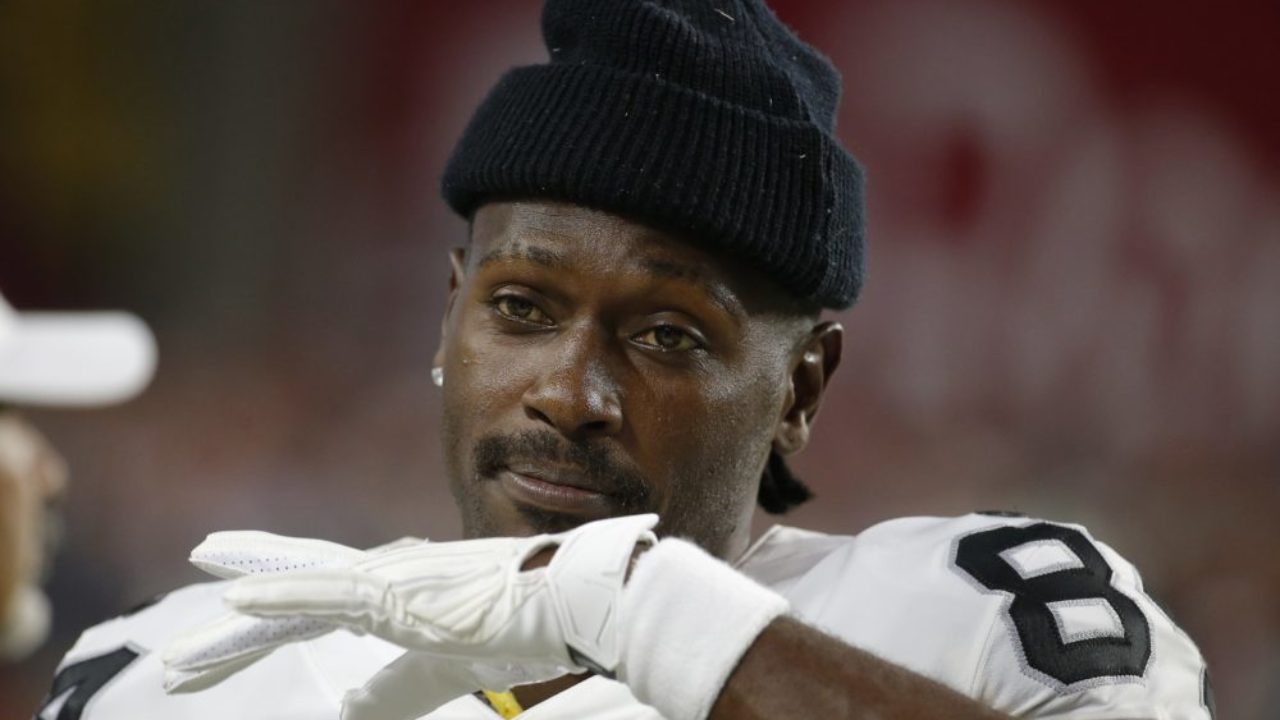 N.F.L. Players Association Files Grievances on Behalf of Antonio