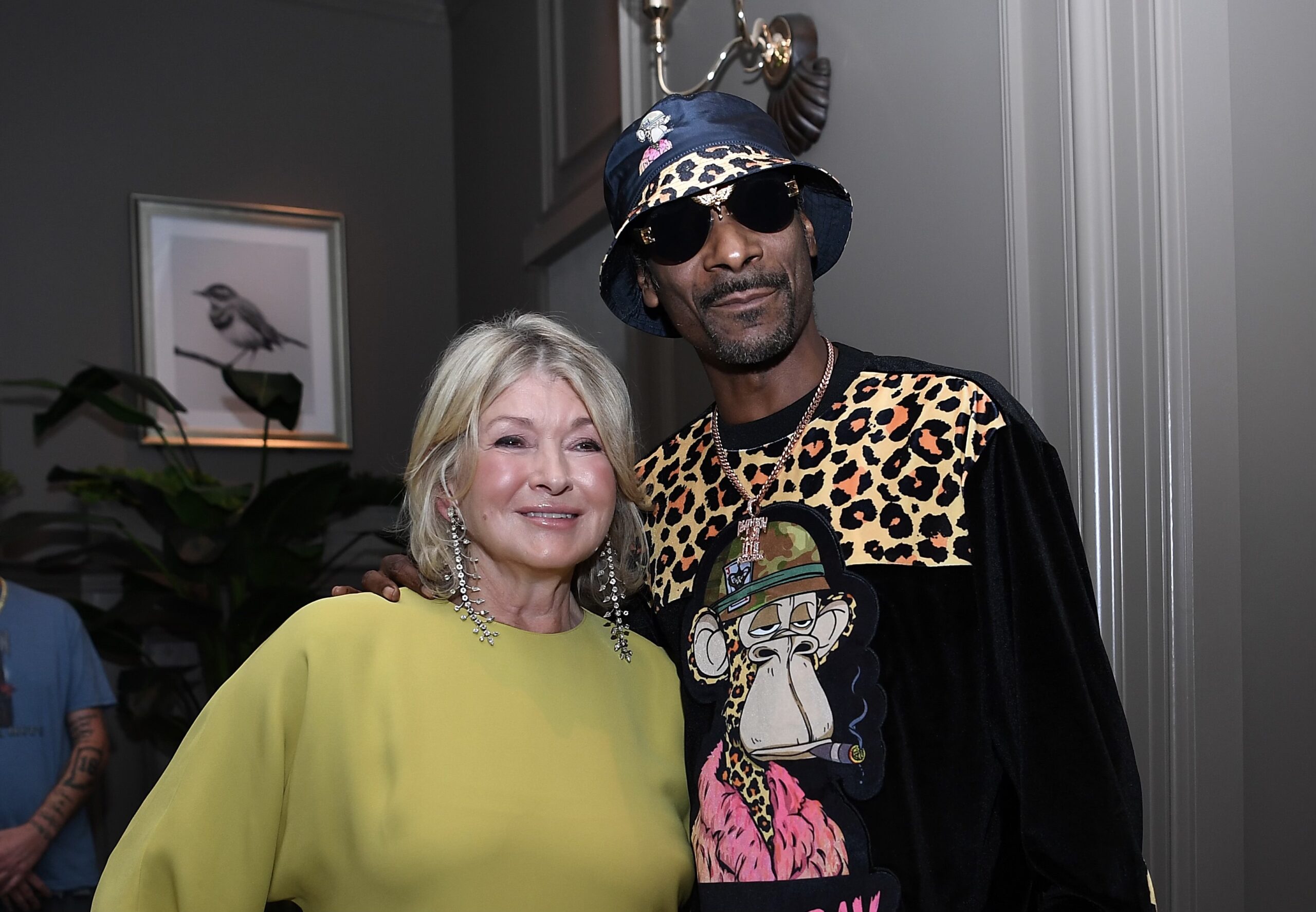 Snoop Dogg And Martha Stewart Launch Weed-Friendly Bag #SnoopDogg