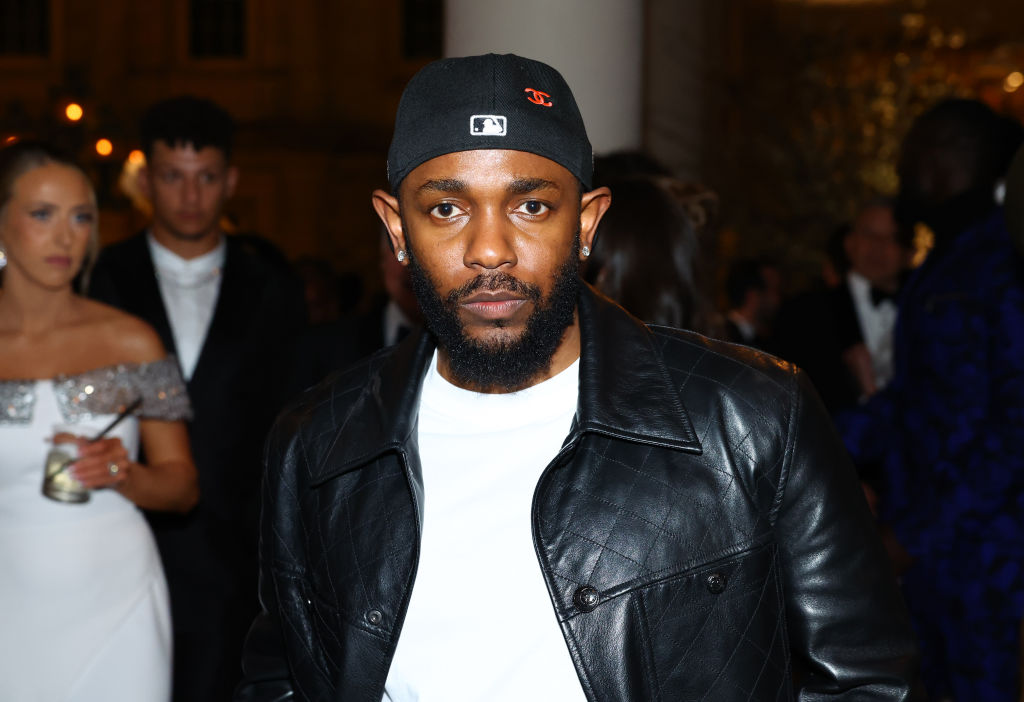 Kendrick Lamar Gives Surprise Commencement Address at Compton College