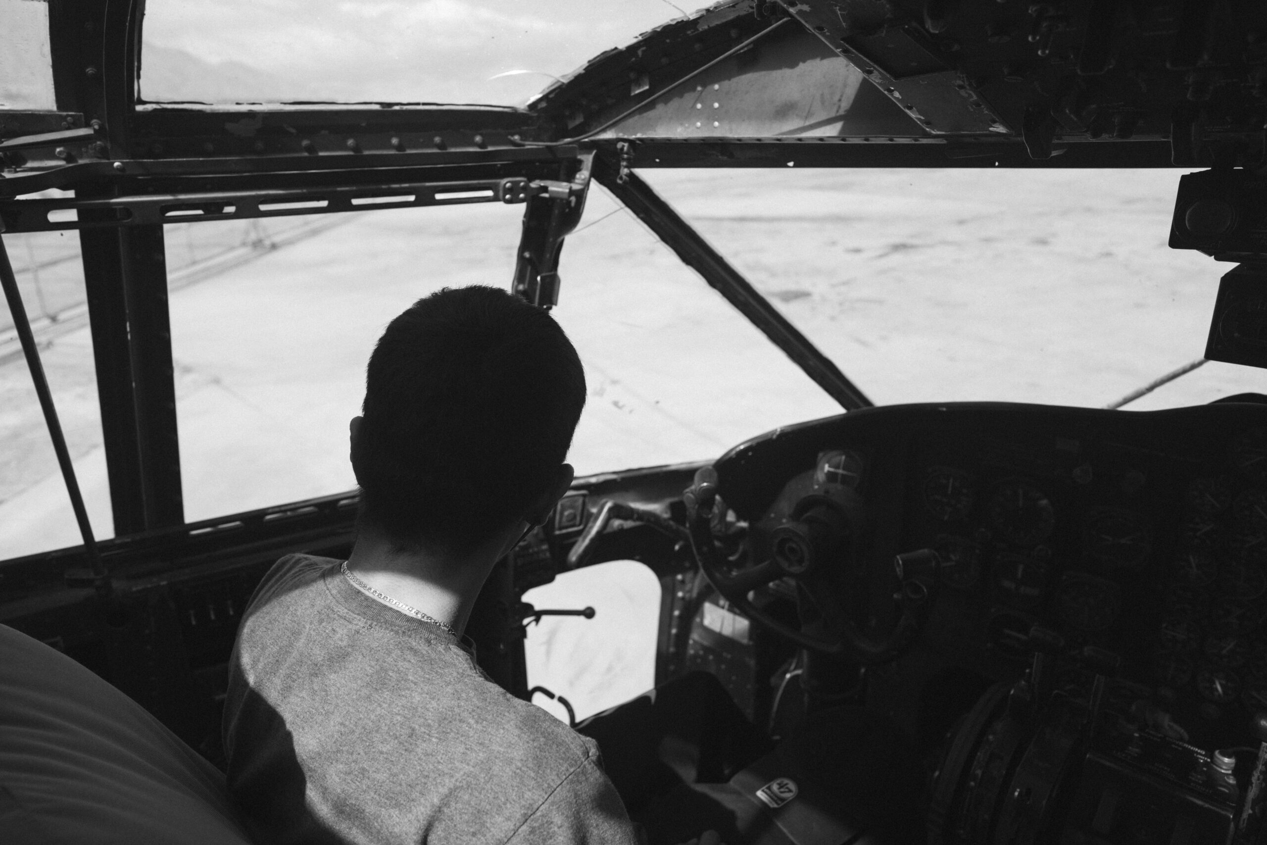 Un joven de 17 años se convierte en el piloto negro más joven en la historia de Carolina del Norte